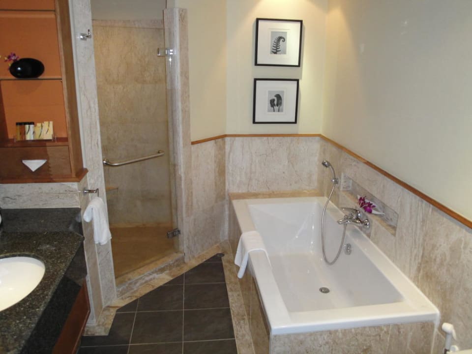 Badzimmer Stadard Room Dinso Resort & Villas Ko Chang, Vignette Collection by IHG