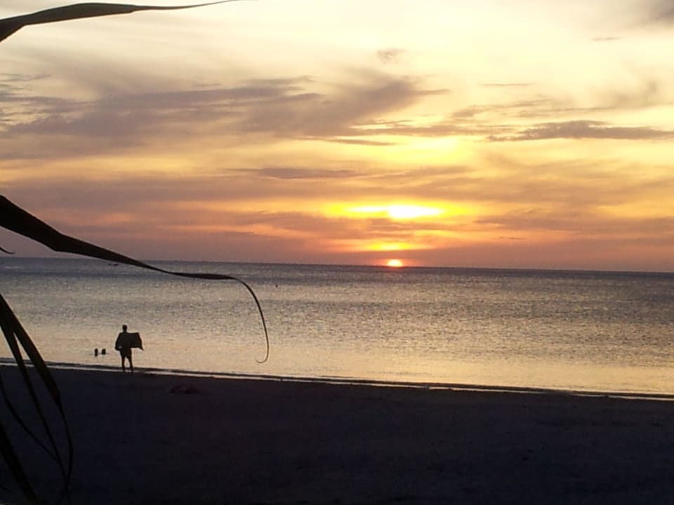 Sonnenuntergang Gooddays Lanta Beach Resort