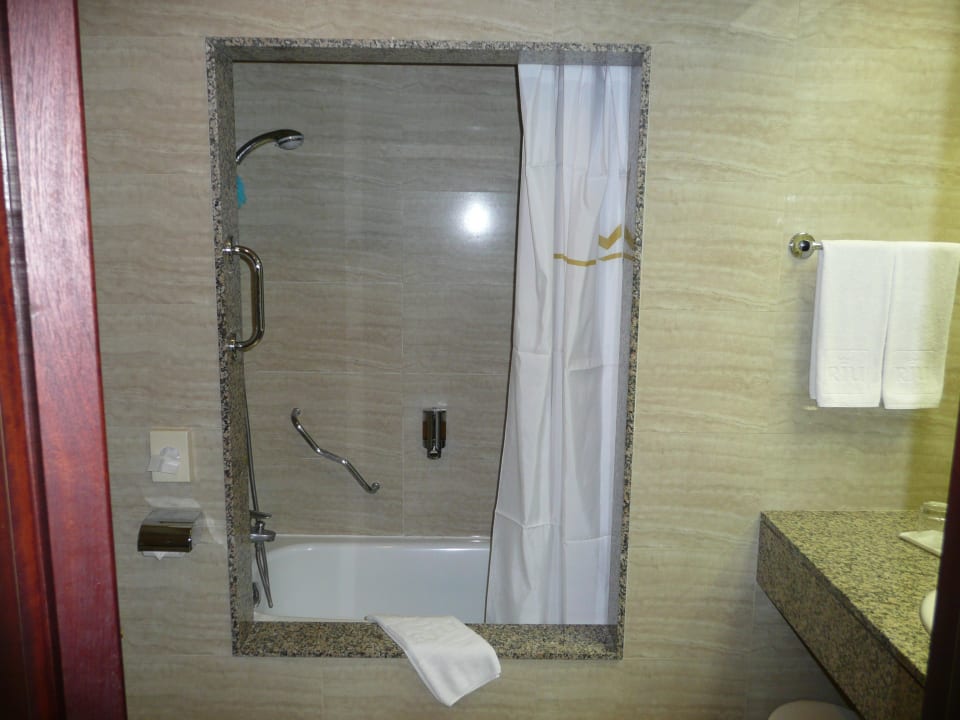 Bad Hotel Riu Madeira