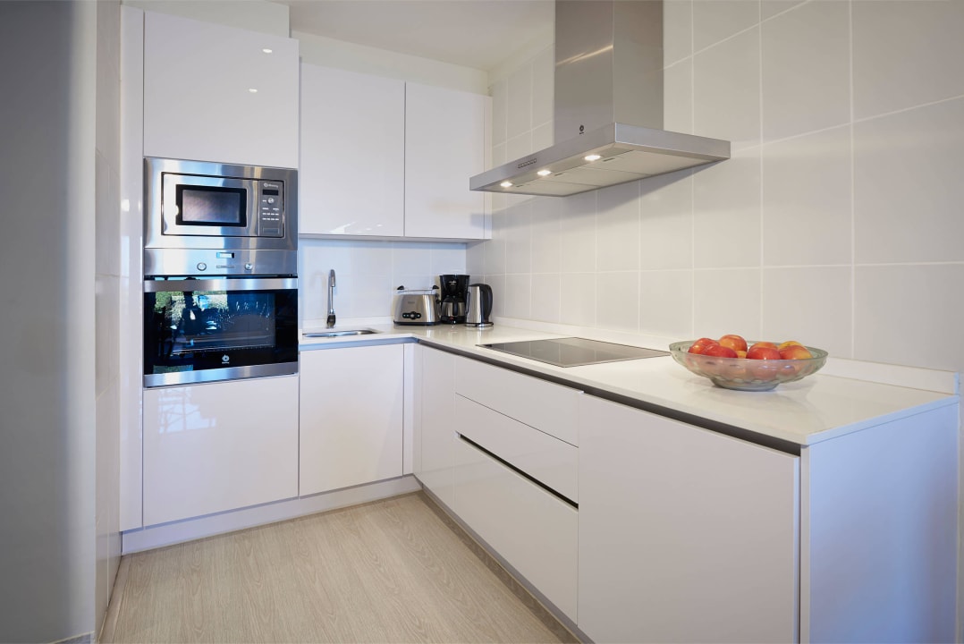 Vanity One Bedroom apartament Flamingo Beach Mate