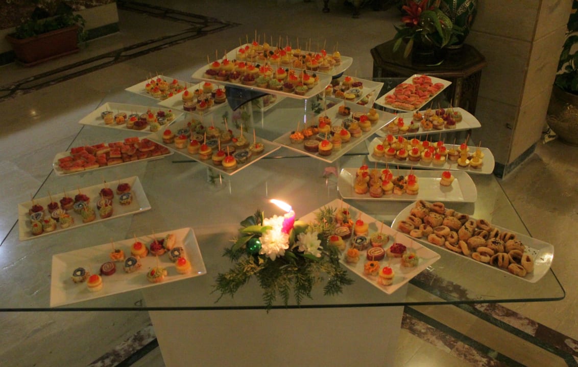 Internationale Leckereien Heiligabend Pickalbatros Alf Leila Wa Leila Resort - Neverland Hurghada