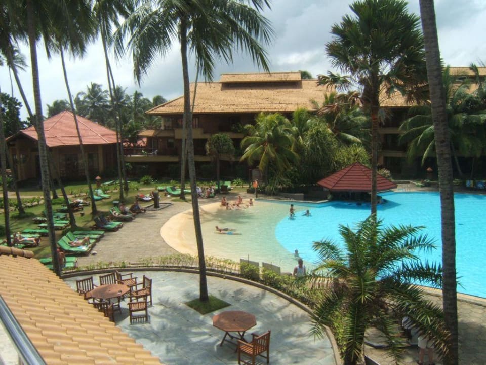 Basen Royal Palms Beach Hotel