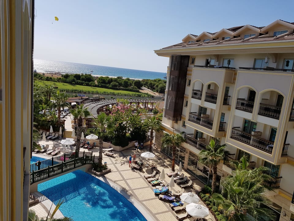 Ausblick aus dem Zimmer 3314 Diamond Excellence Resort & Spa