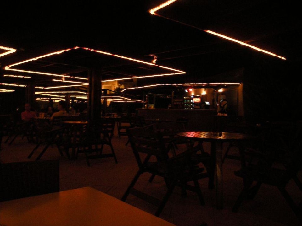 Poolbar Calimera Serra Palace