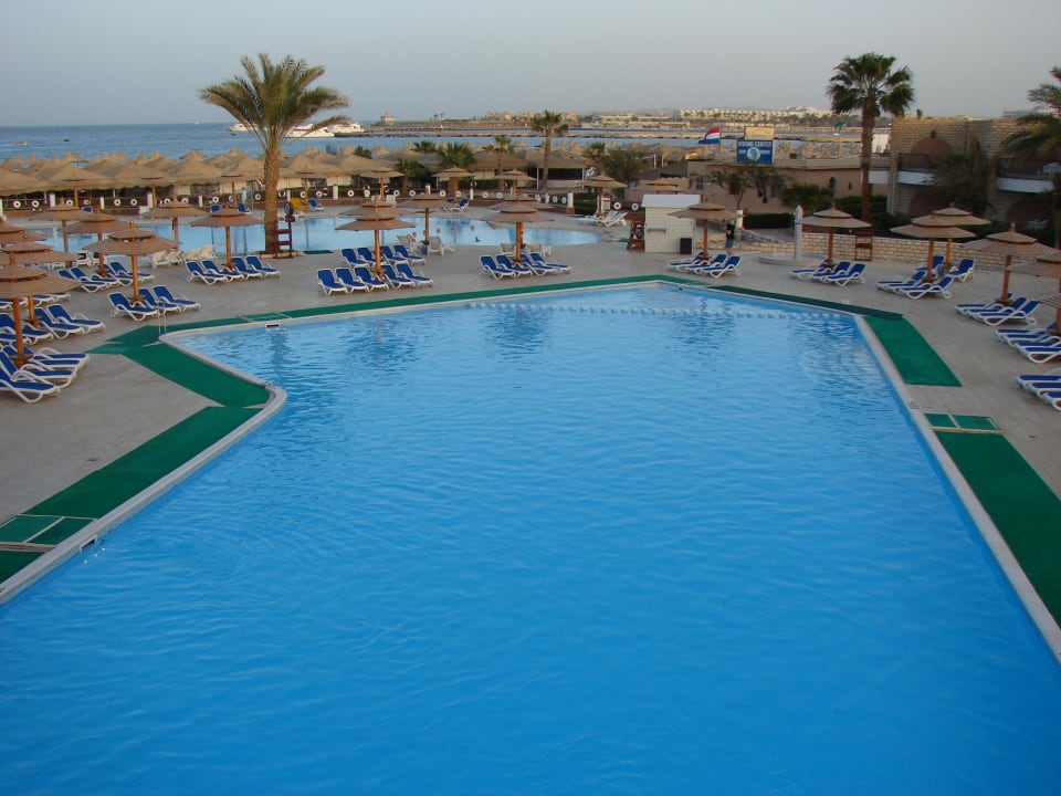 Aladdin pool Aladdin Beach Resort