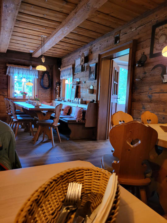 Gastro Gasthof & Hotel Dammschenke