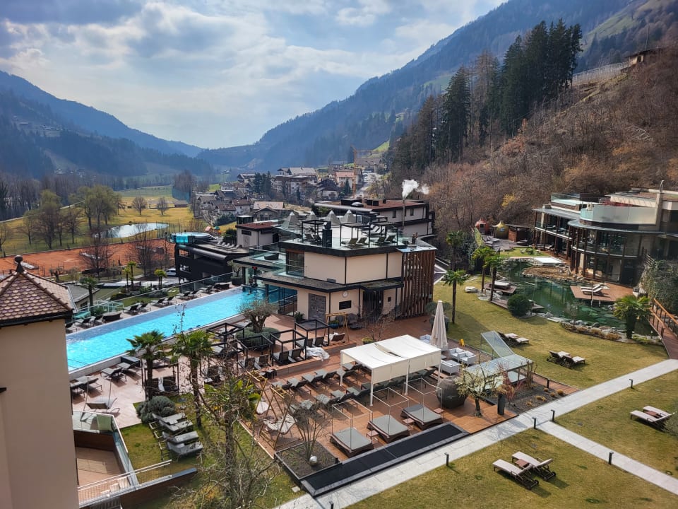 Ausblick Quellenhof Luxury Resort Passeier