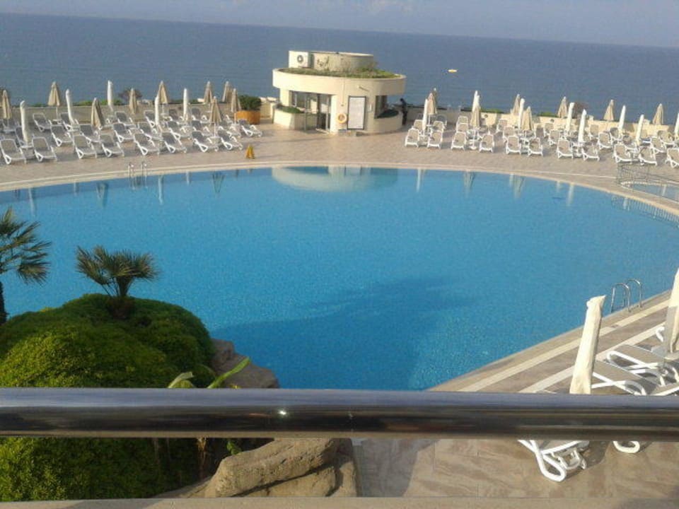 Blick von der Terrasse! Melas Resort Hotel