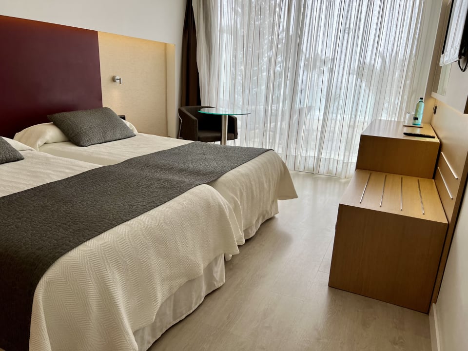 Zimmer CM Playa del Moro