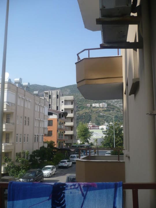 Nochmal Ausblick rechts Hotel Kleopatra Alis