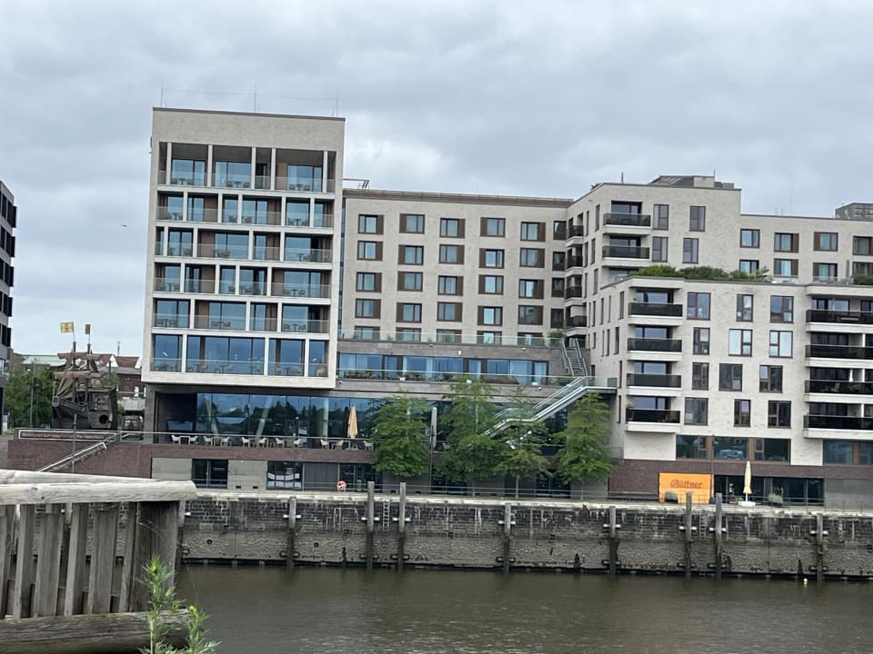 Außenansicht JUFA Hotel Hamburg HafenCity