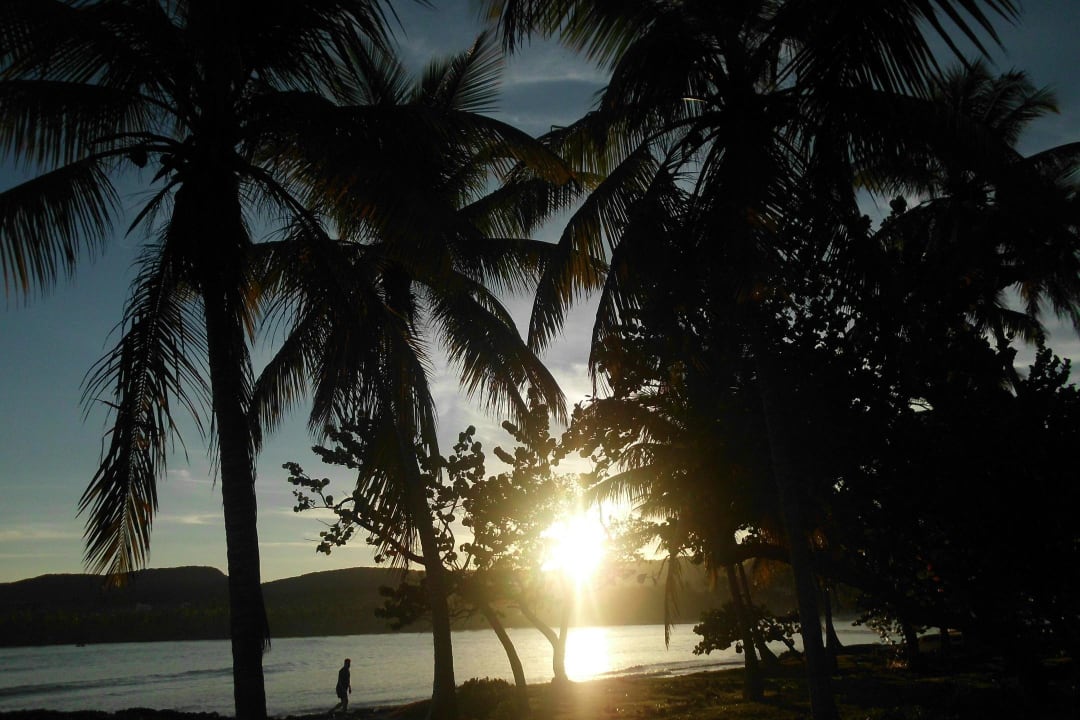 Sonnenaufgang Hotelstrand Grand Paradise Wyndham Alltra Samana
