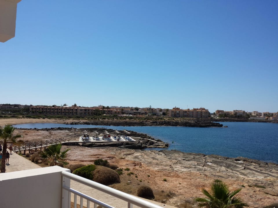 Blick vom Superiorzimmer im 1. Stock Universal Hotel Cabo Blanco - Adults Only