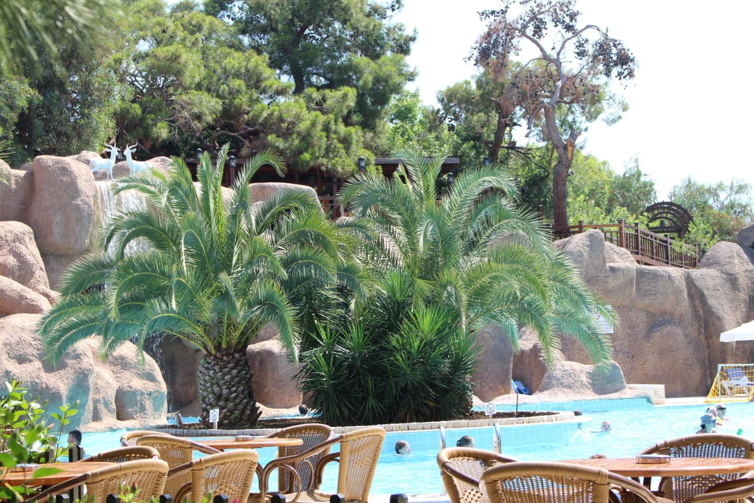 Schöne Poolanlage Blue Waters Club