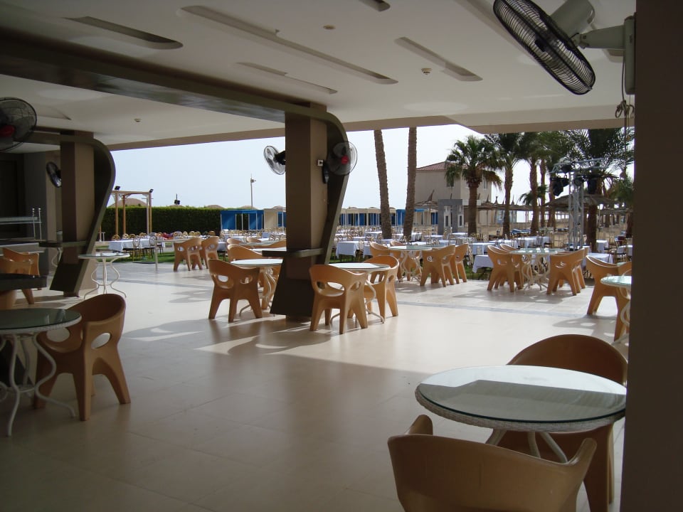 Gastro Beach Albatros Resort