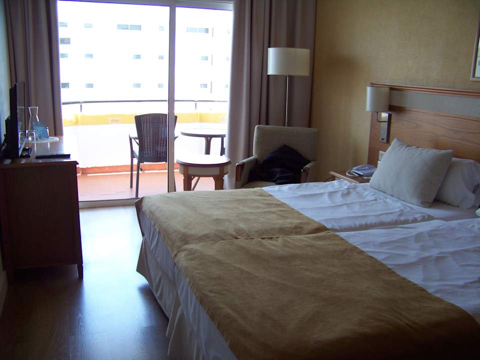 Zimmer allsun Hotel Lucana