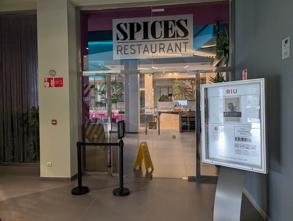 Gastro Hotel Riu Playa Park