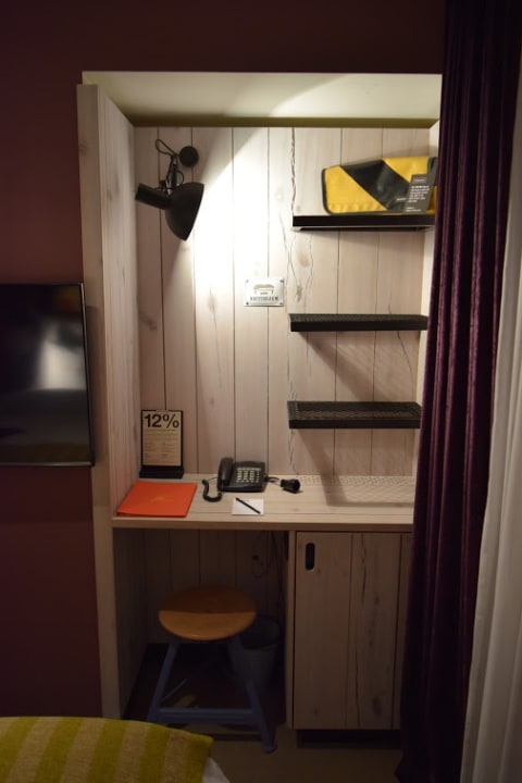 Zimmer 25hours Hotel Wien beim MuseumsQuartier