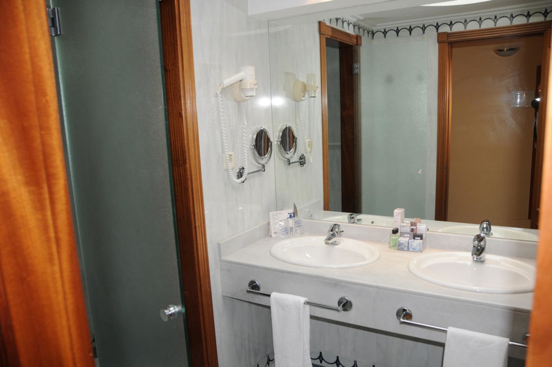 Badezimmer H10 Playa Meloneras Horizons Collection