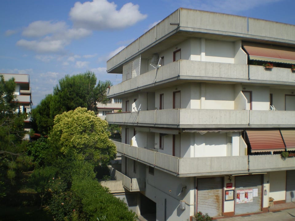 Blick von den Zimmern hinten raus Hotel San Remo