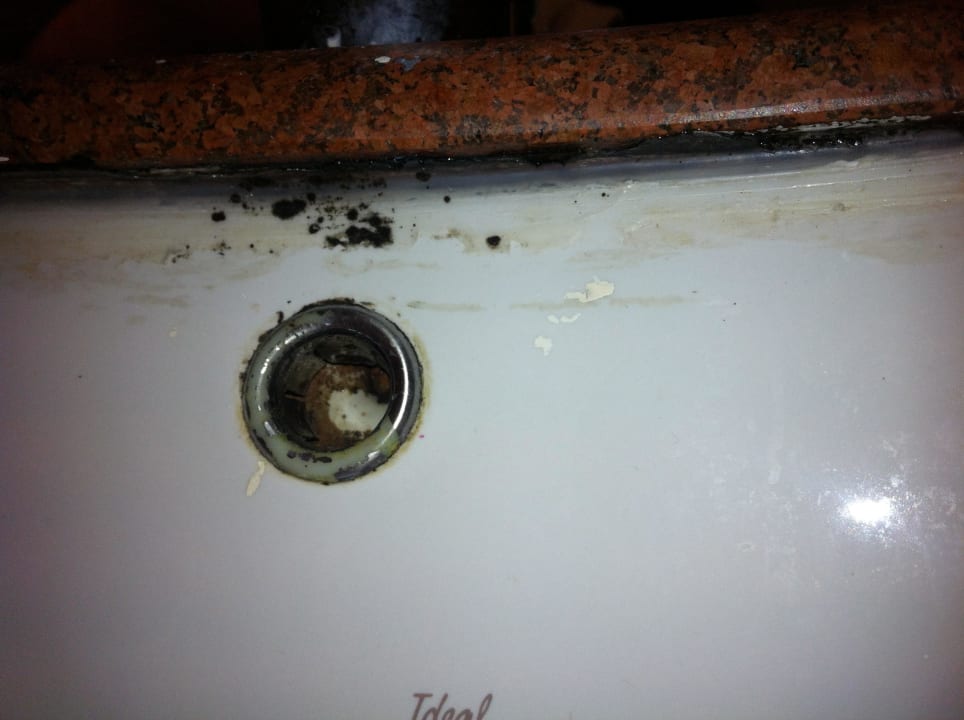 Waschbecken im Zimmer Parrotel Beach Resort