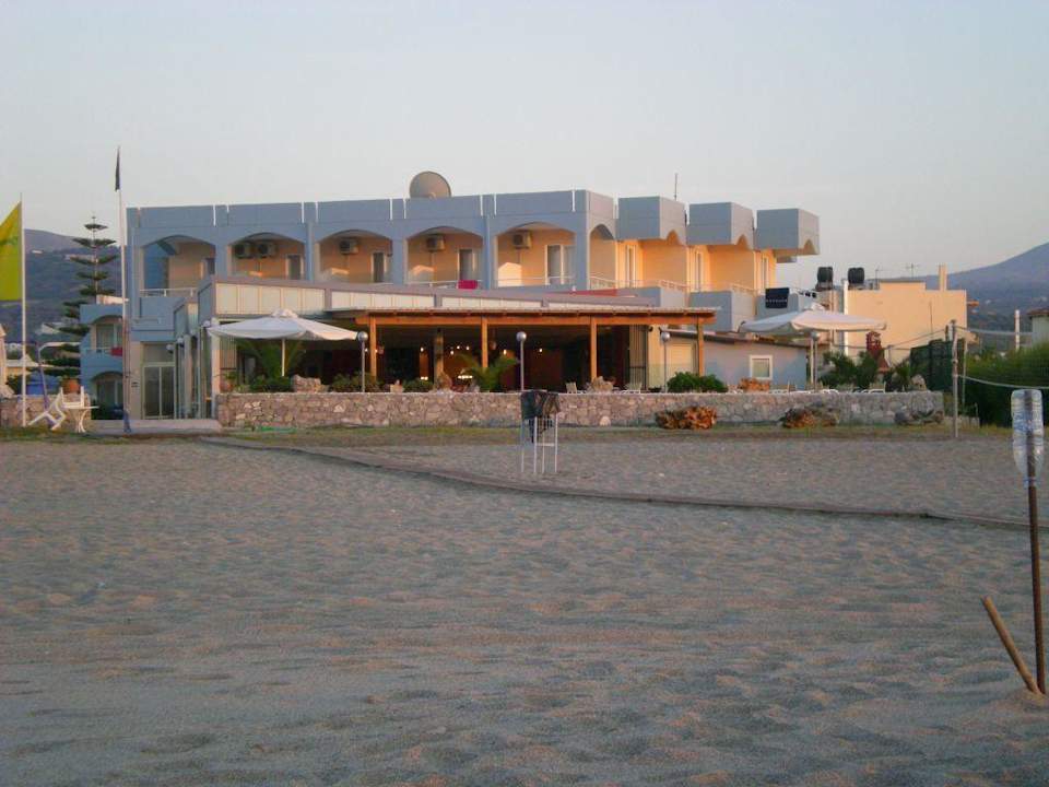 Widok hotelu z plaży Hotel Kathrin Beach