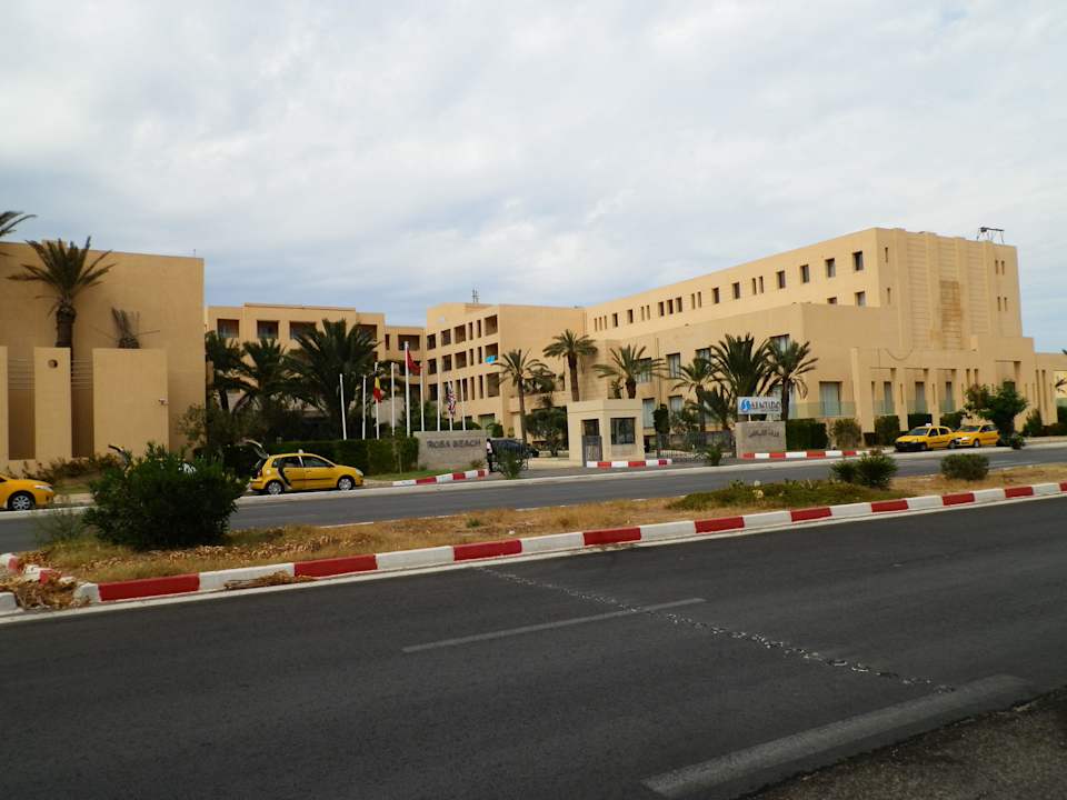 Vorderansicht des Hotels Hotel Rosa Beach