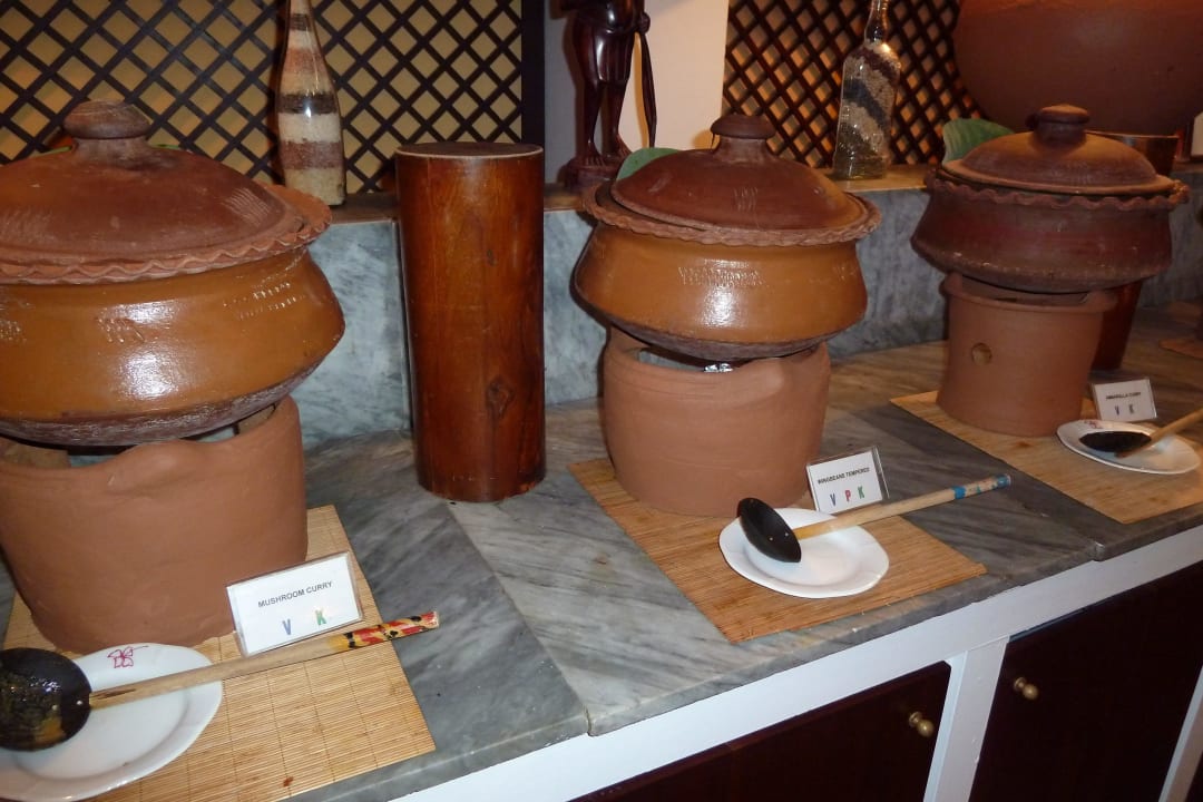 Ayurveda-Buffet Hotel Lanka Princess Ayurveda