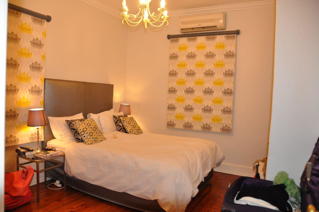 Doppelbett Nine Flowers Guest House