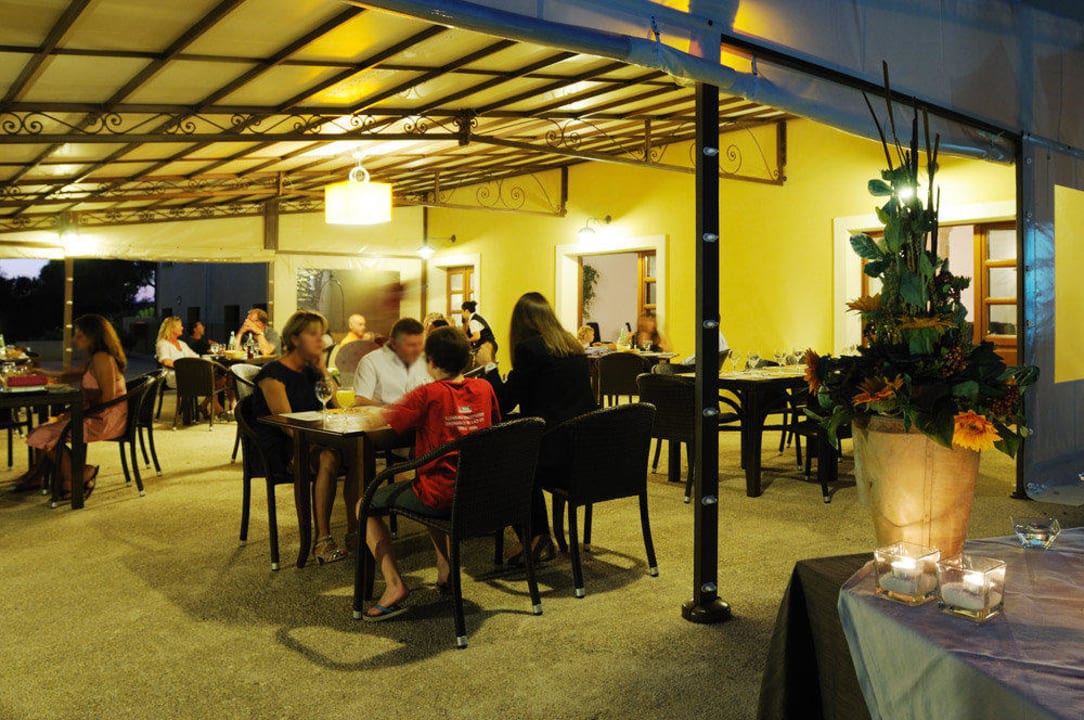 Veranda Restaurant  Alghero Resort Country Hotel