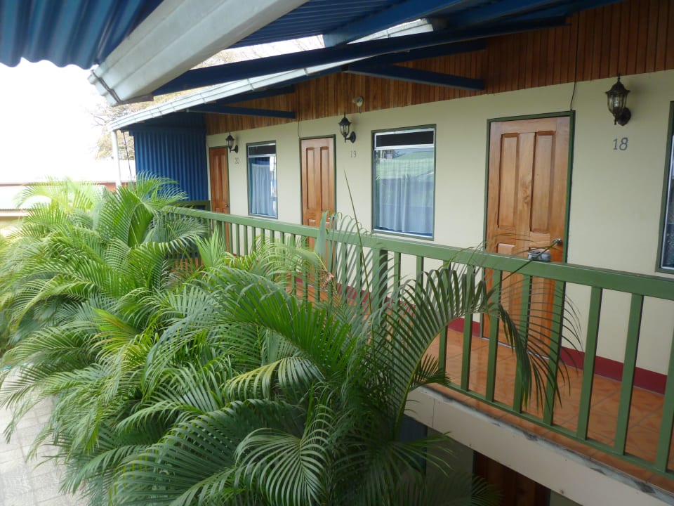 Zimmertüren Zi 11, 12, 14 Hotel Bella Vista