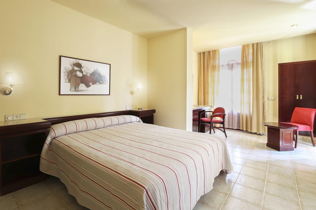 Zimmer Hotel Guitart Rosa