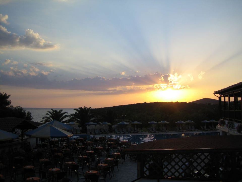 Sonnenuntergang Blue Dolphin Resort Hotel