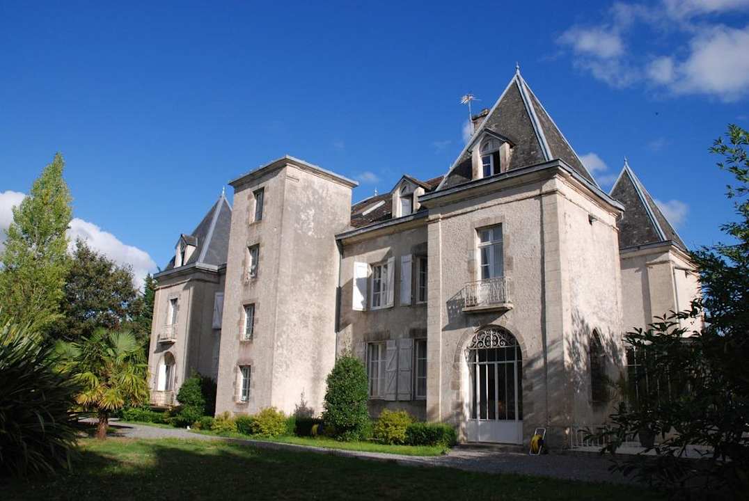 Das Haus von hinten Hotel Chateau De Kerlarec