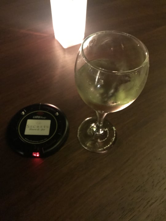 Pieper (Warten bis der Tisch fertig ist) Secrets Akumal Riviera Maya - Adults only