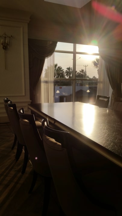 Lobby Mary Hotel Side