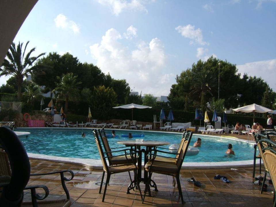 Pool von der Bar aus gesehen Gavimar La Mirada Club Resort