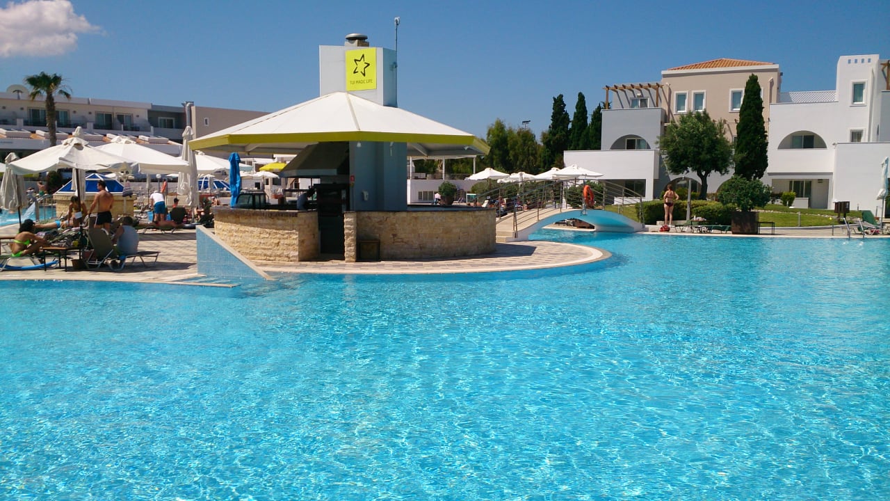 Pool Atlantica Marmari Palace
