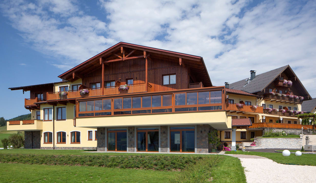 Außenansicht Panorama - Hotel - Gasthof Leidingerhof