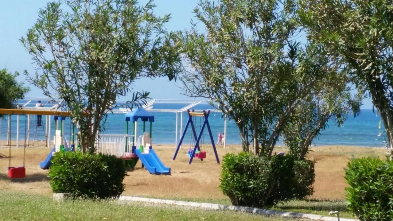 BEACH Glamour Resort & Spa