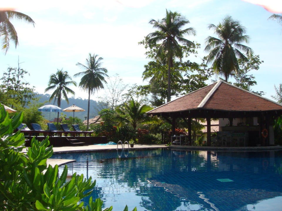 Pool area Outrigger Khao Lak Beach Resort