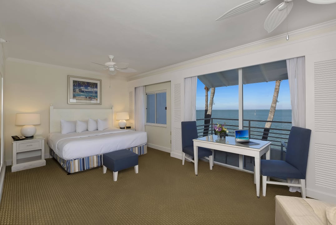 Guestroom Hotel South Seas Island Resort