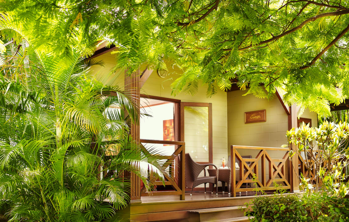 Zimmer Iloha Seaview Hotel