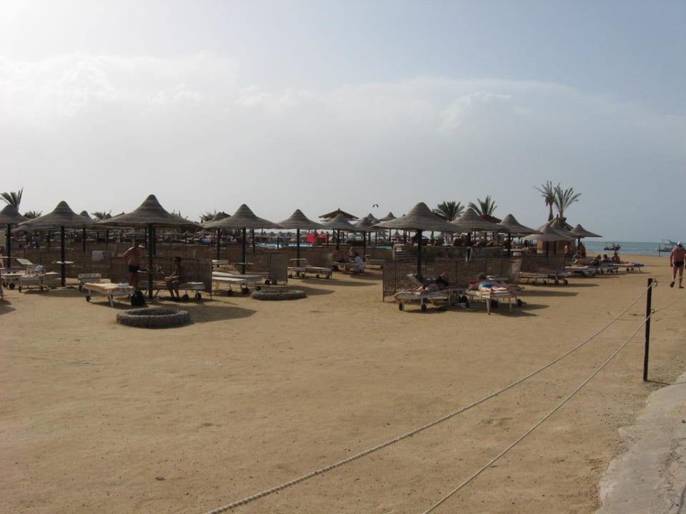 Pláž bez písku Le Jardin Aqua Park Resort