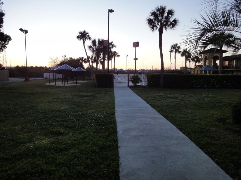 Schön gepflegte Anlage Red Roof Inn St. Augustine