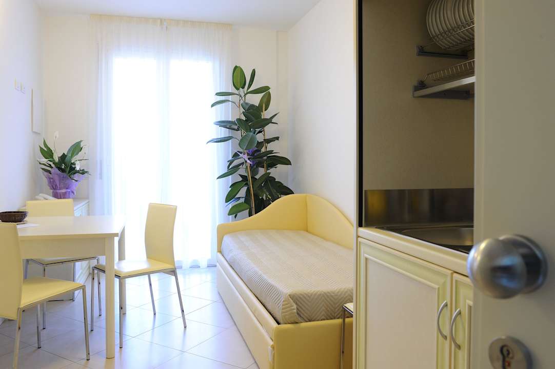Residence Smeraldo Riccione vacanza holiday urlaub Holiday Home Residence Suite Smeraldo