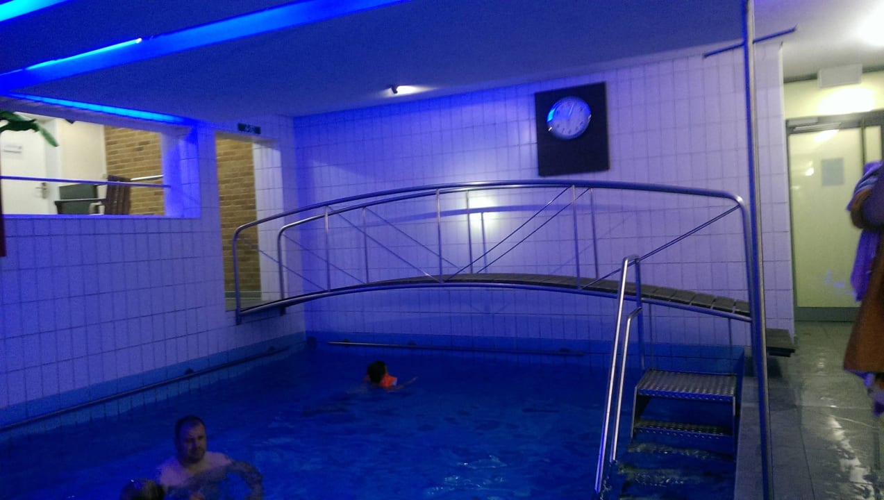 Hallenbad Hotel City Krone