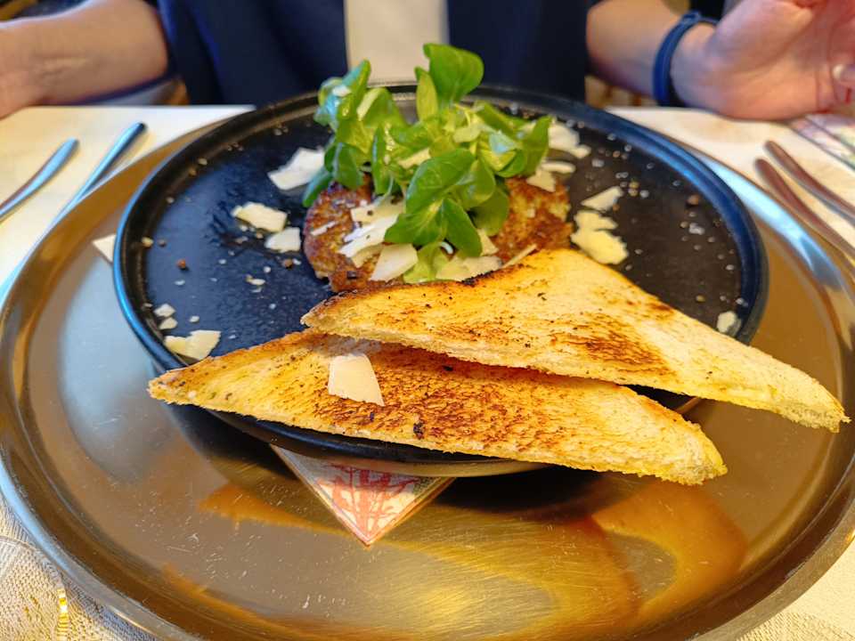Gastro Gasthof & Pension Blumauer