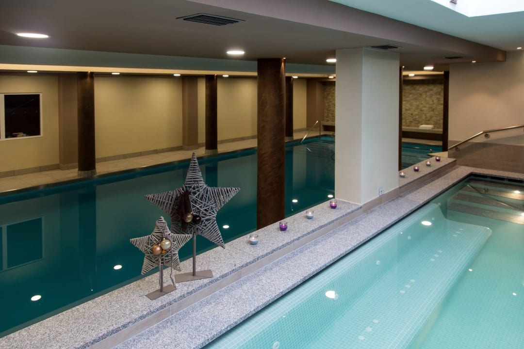 Piscina interna Residence Aparthotel Des Alpes