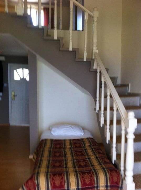 Drittes Bett im Zimmer Oscar Resort Hotel